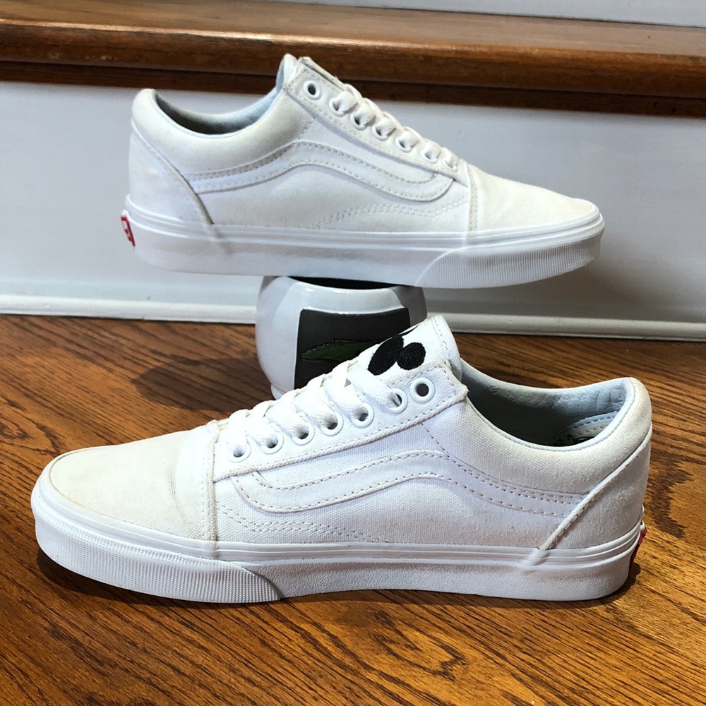 Vans Old Skool
Disney Mickey Mouse Hand - Unisex!! - Picture 2 of 8